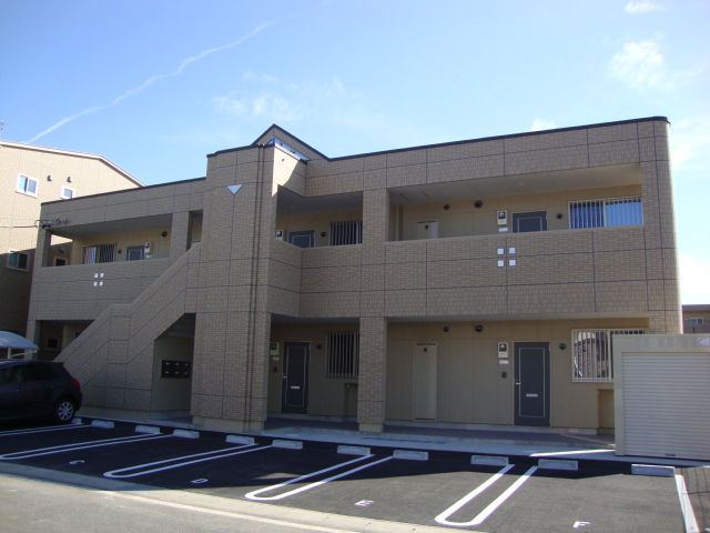 駐車場　外観写真（昼）