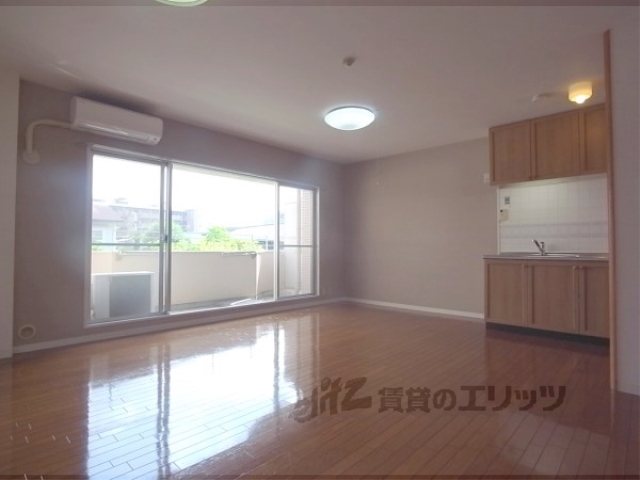 居室・リビング　リビング