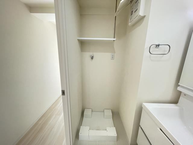 その他　室内洗濯機置き場です。