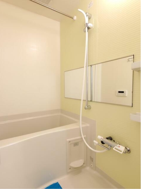 バス・シャワールーム　お風呂です