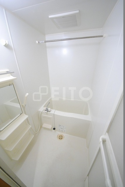 バス・シャワールーム　写真は２０３号室