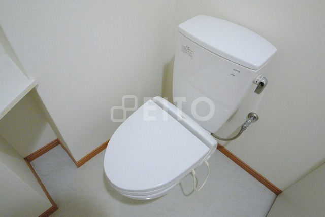 トイレ　写真は２０３号室