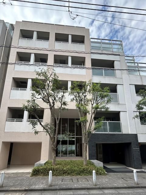 建物外観　落ち着いた雰囲気の外観です