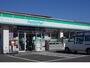 コンビニ　ファミリーマート福島西中央店（コンビニ）まで260m