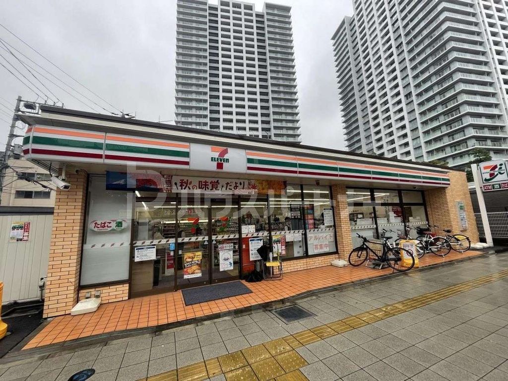 コンビニ　セブンイレブンさいたま下町3丁目店（コンビニ）まで140m