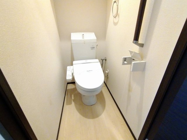 その他　温水洗浄便座設置