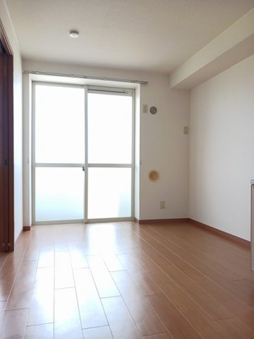 その他部屋・スペース　明るい色調の室内です