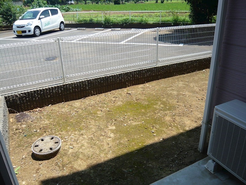 バルコニー　テラス