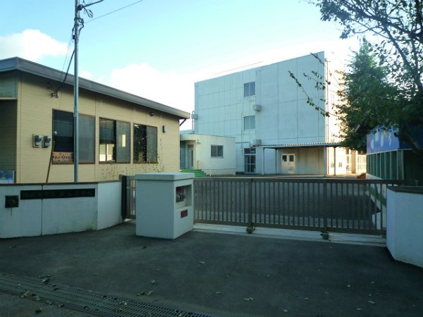 小学校　栗山小学校（小学校）まで1500m