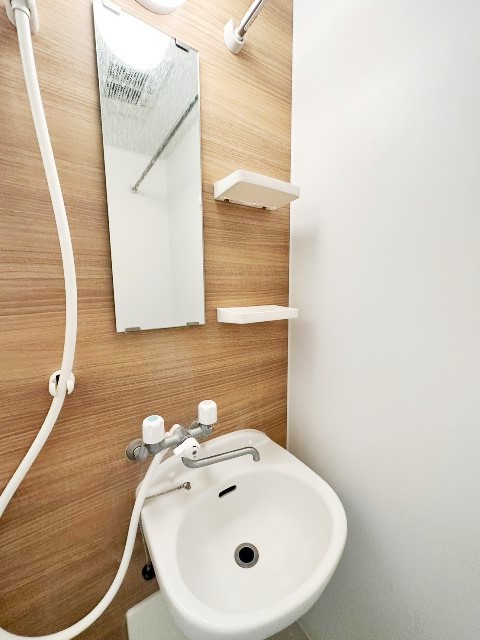 洗面設備　同仕様