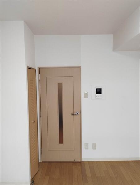 居室・リビング　?