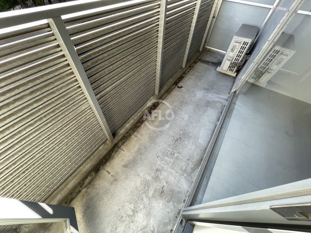 バルコニー　ベルニーニ南森町　バルコニー