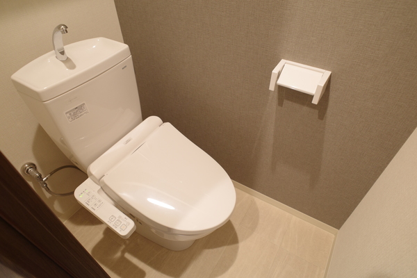 トイレ　同型タイプ