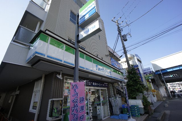 コンビニ　ファミリーマート 原木中山駅前店（コンビニ）まで421m