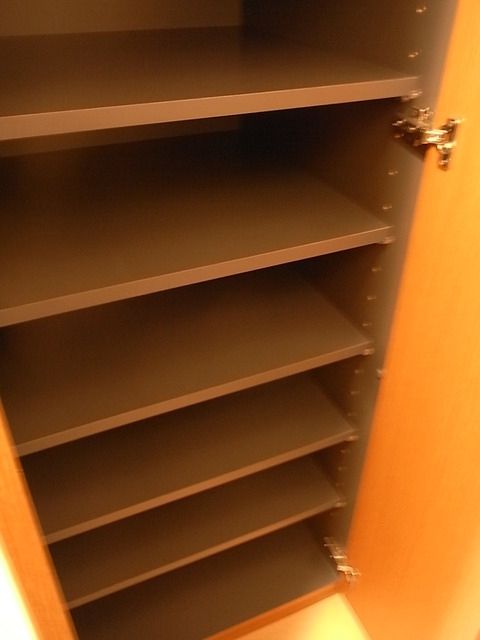 玄関　シューズボックス