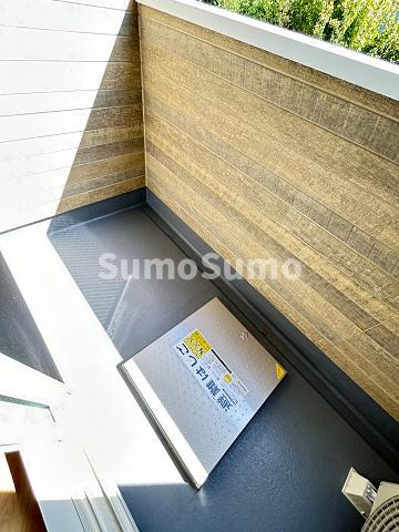 バルコニー　お洗濯にも便利なバルコニー付き