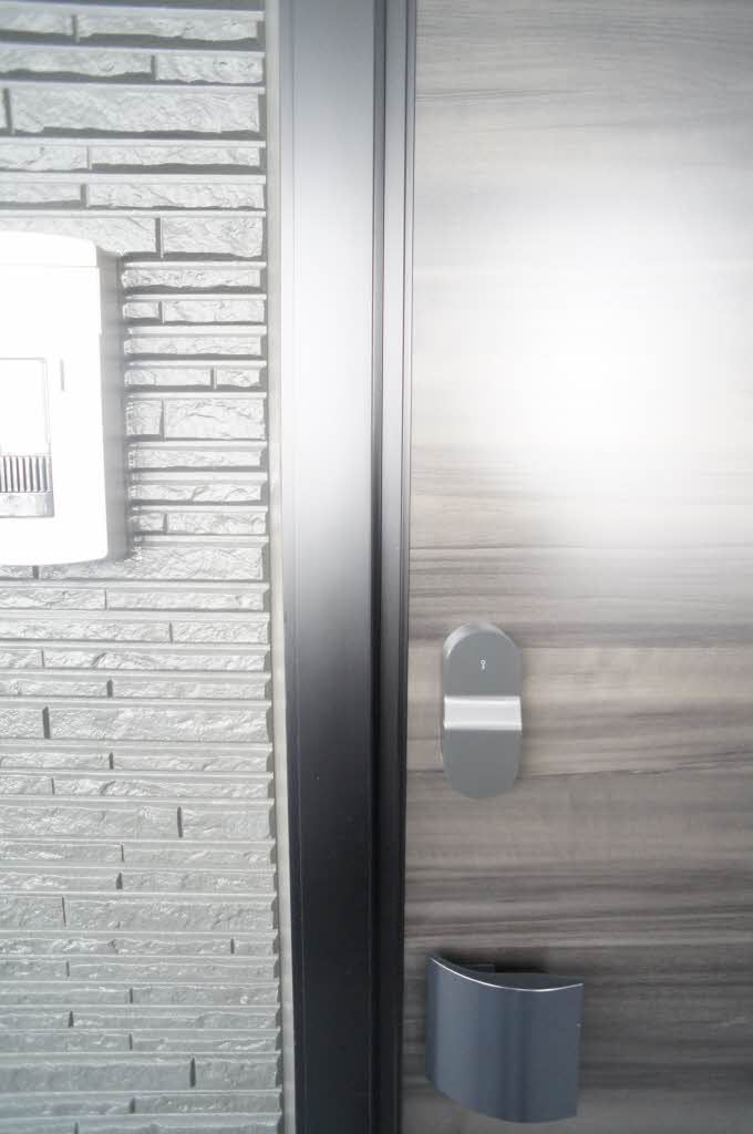 セキュリティ　玄関