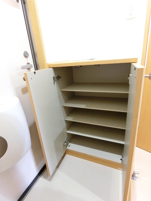 玄関　シューズボックス