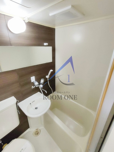 バス・シャワールーム　お風呂です。