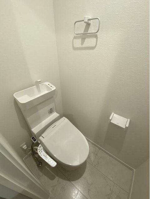 トイレ　※同施工会社施工イメージ　現況優先