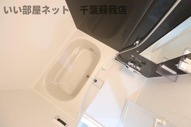 バス・シャワールーム　ゆったり過ごせるお風呂です