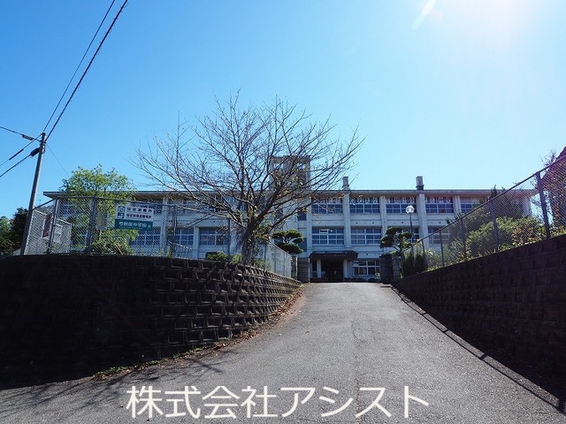 中学校　弓削田中学校（中学校）まで300m