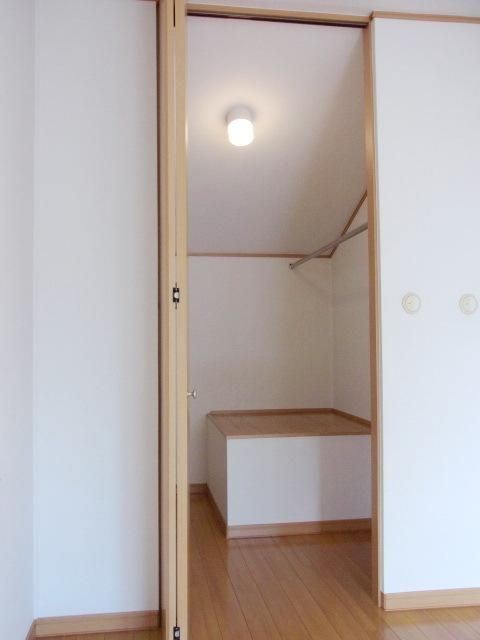 収納　★ウォークインクローゼット★