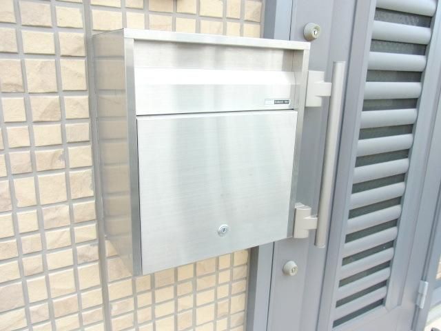 エントランス　★ポスト★