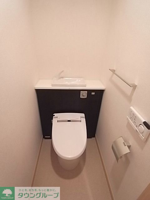 トイレ　※別号室参考写真です