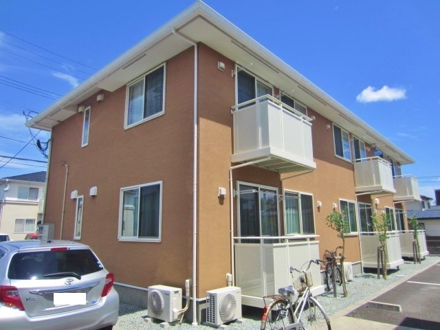 建物外観　２０１６年８月撮影