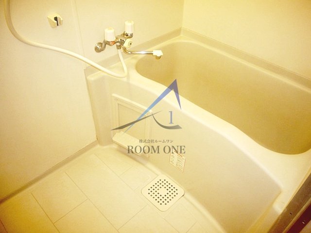 バス・シャワールーム　お風呂です。
