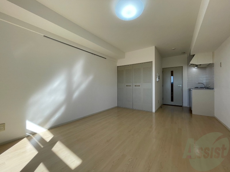 居室・リビング　広くてキレイなお部屋が広がっていて、充実した生活が送れそう。