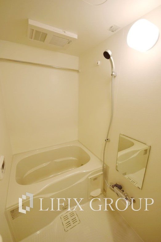 バス・シャワールーム　風呂