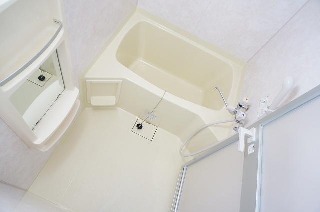 バス・シャワールーム　浴室