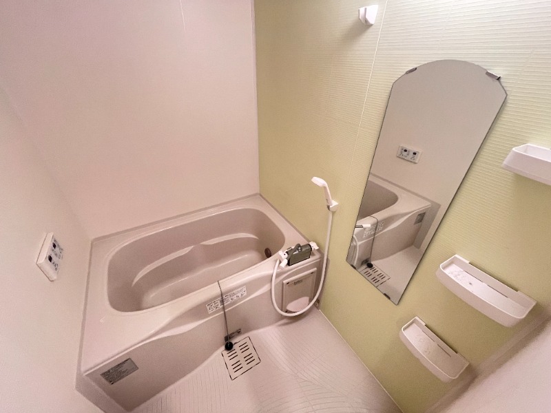 バス・シャワールーム　別号室イメージ