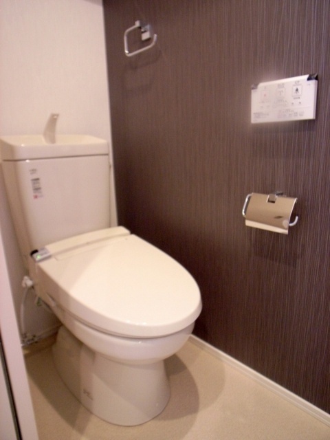 トイレ　別部屋参照