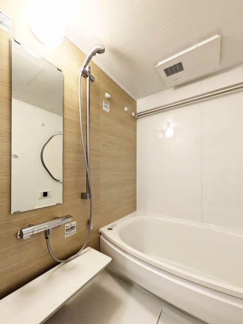 バス・シャワールーム