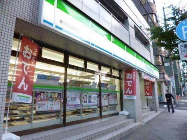 コンビニ　ファミリーマート新宿天神町店（コンビニ）まで157m