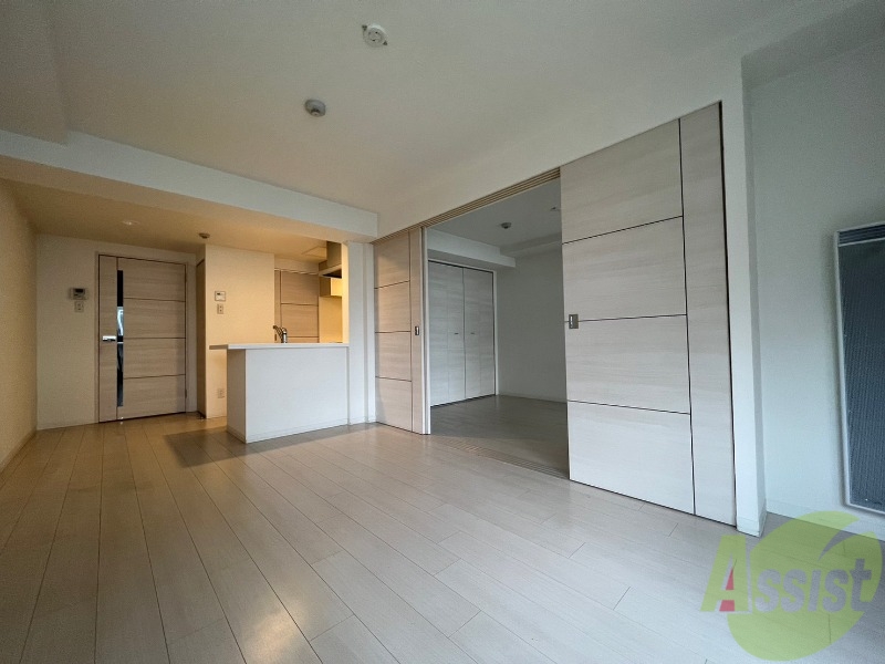 居室・リビング　明るいお部屋は気持ちよく過ごせそうですね。