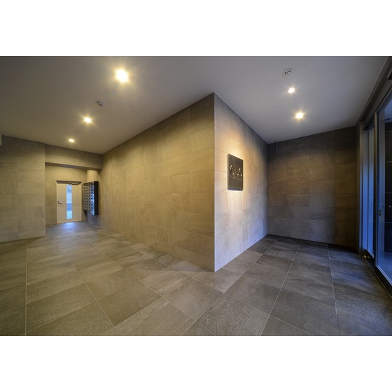 ロビー　安心のオートロック