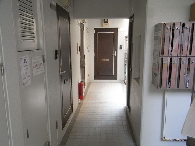 その他共有部分　★共用廊下・メールボックス★