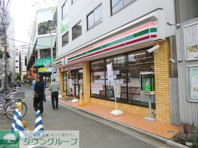 コンビニ　セブンイレブン蕨東口1番街店（コンビニ）まで940m