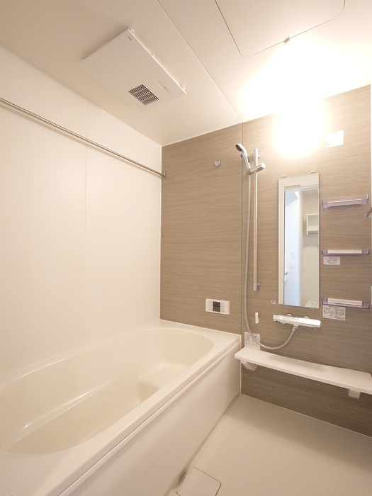 バス・シャワールーム　浴室