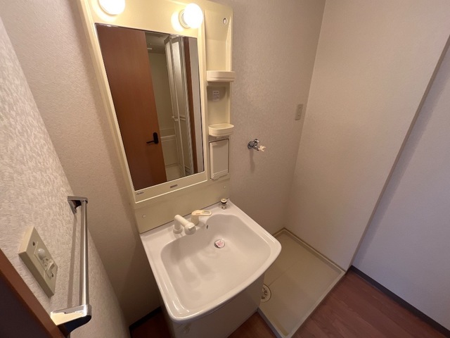 洗面設備　洗髪洗面化粧台