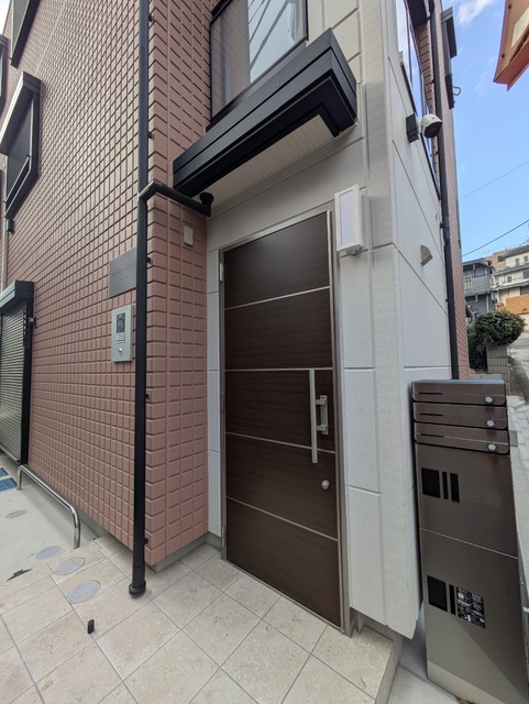 エントランス　撮影日：２０２６／３／７