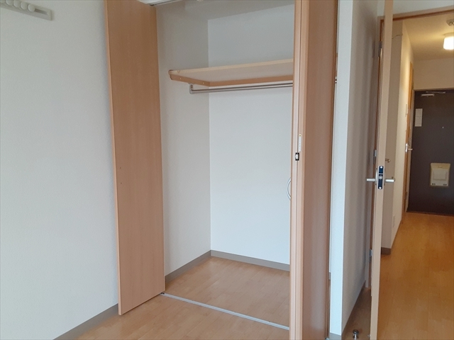 収納　クローゼット