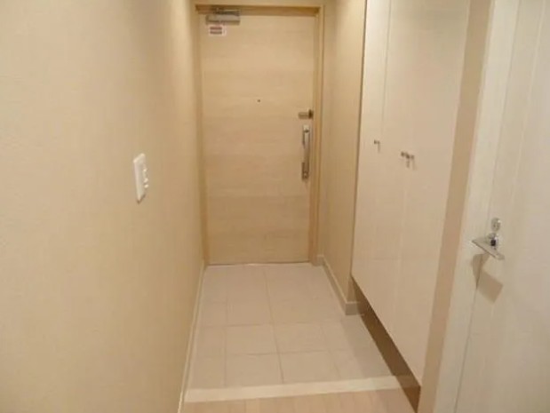 玄関　ＭＹ　ＴＯＷＥＲ　ＲＥＳＩＤＥＮＣＥ