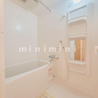 バス・シャワールーム　※写真は別号室のものですので現状優先とさせていただきます