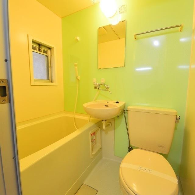 バス・シャワールーム　バス