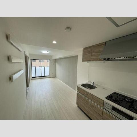 居室・リビング　室内